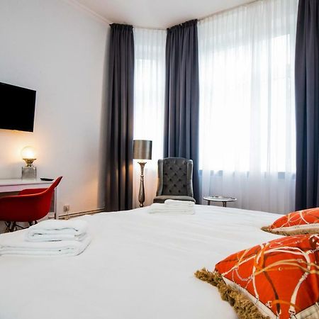 Kleines Hotel Heimfeld Хамбург Екстериор снимка
