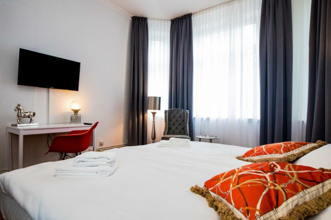 Kleines Hotel Heimfeld Хамбург Екстериор снимка