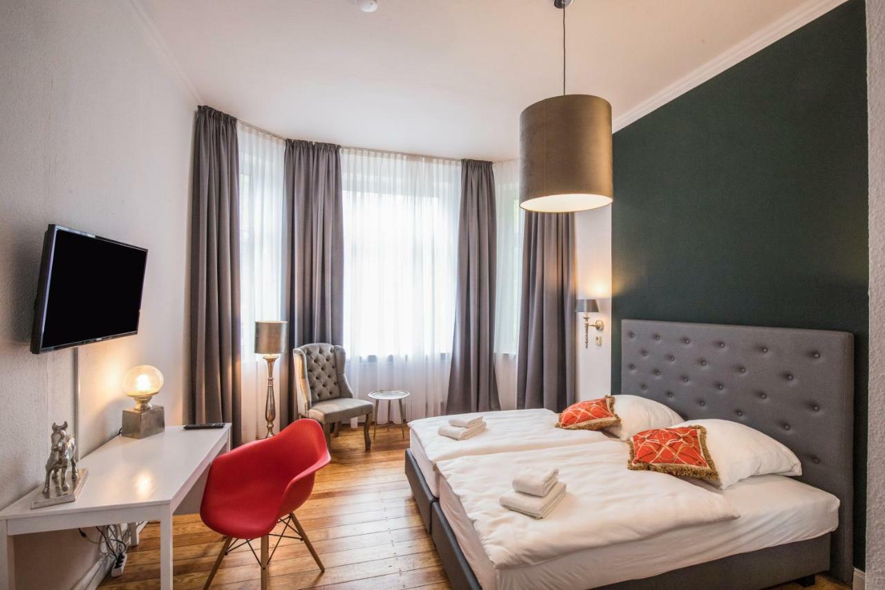 Kleines Hotel Heimfeld Хамбург Екстериор снимка